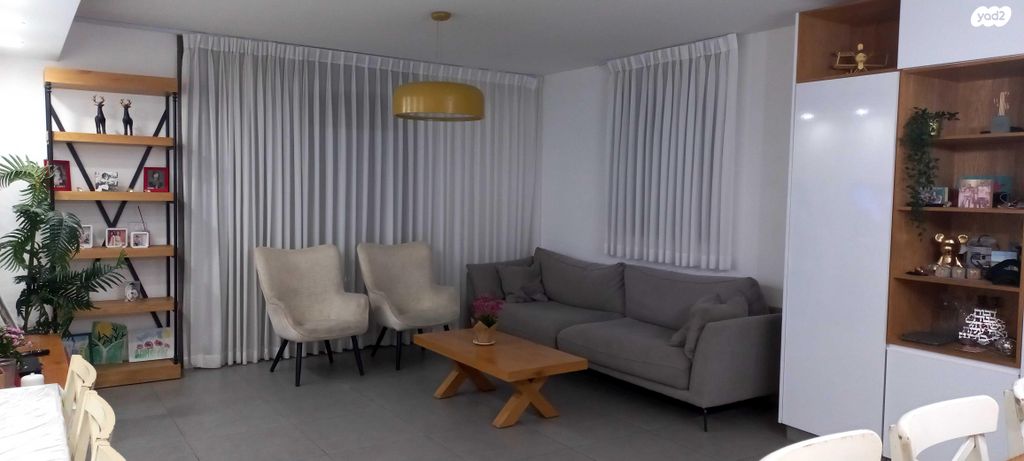 שרה אהרונסון 11