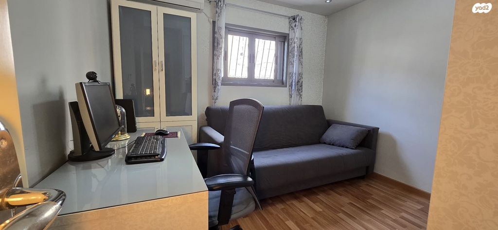 הרמן צבי שפירא 16