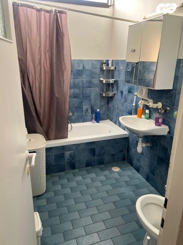 א.ד. גורדון 43