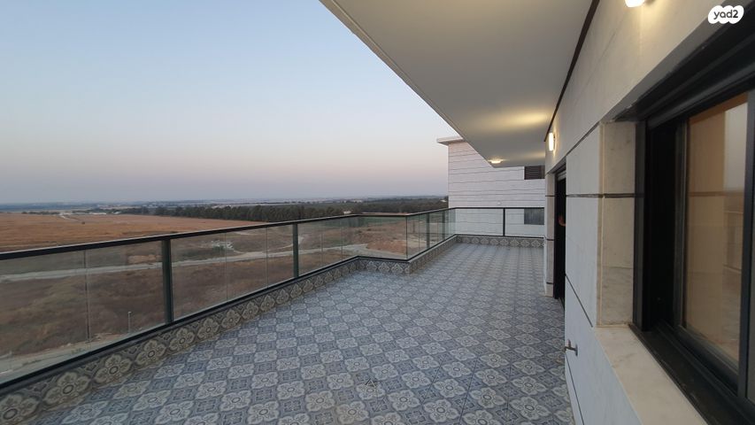 הרב אבא אבוחצירה 31