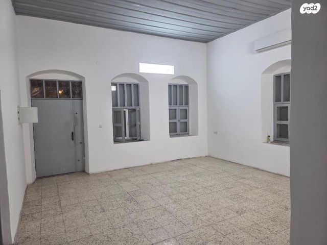 שדרות רוטשילד 58