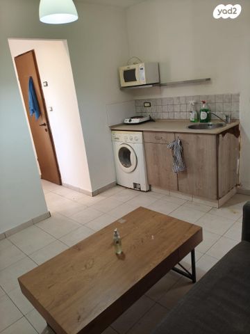 רחל הרשנזון 70