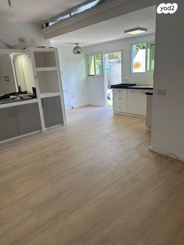 מרדכי אנילביץ' 21