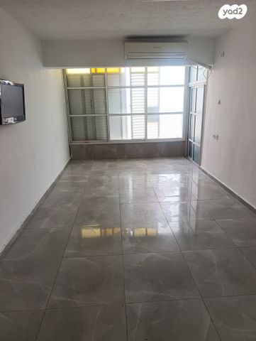 מבצע סיני 24