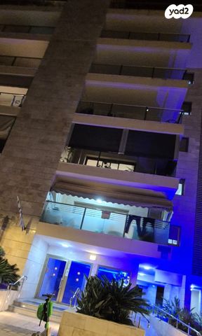 איסר יהודה אונטרמן 30