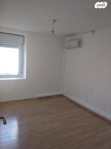 רחבת גדעון בן יואש 6