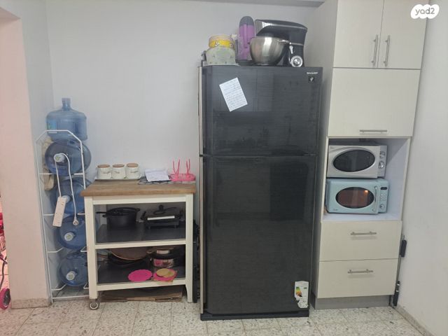 יצחק רבין 64