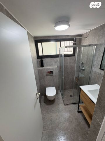 פולה בן גוריון 64