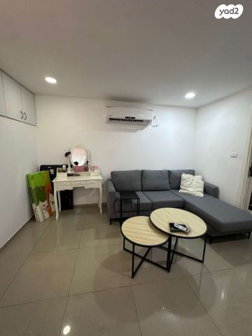 חיים תורן 10