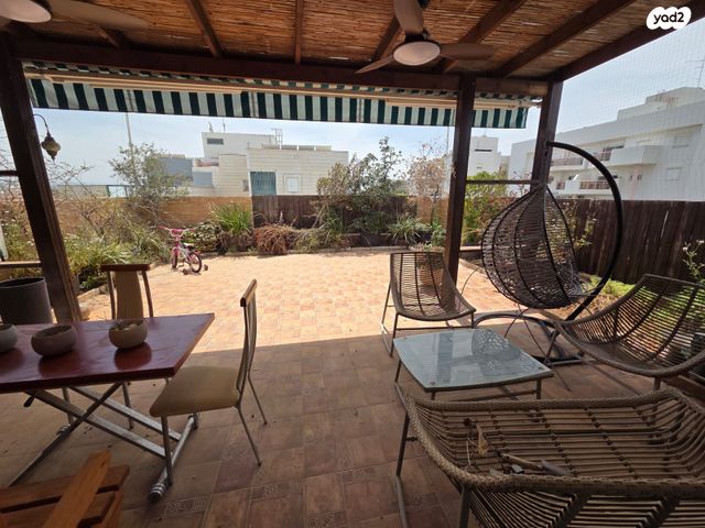 אברהם ישראל פרשני 