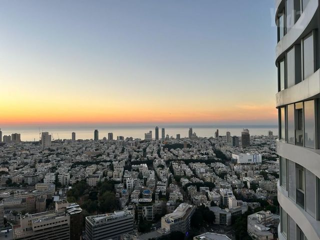 דירה למכירה בתל אביב יפו (תיווך) — 2
