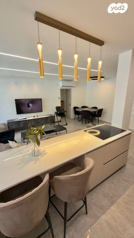 החשמונאים 51