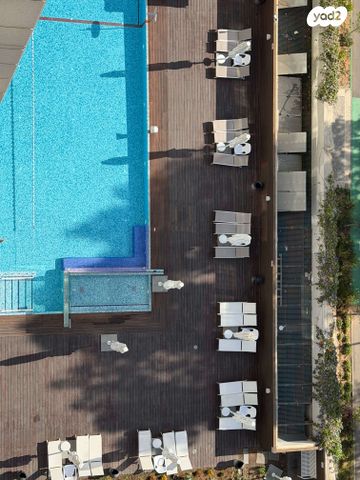 ניסים אלוני 4