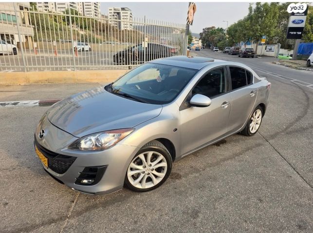 מודעת רכב מאזדה 3