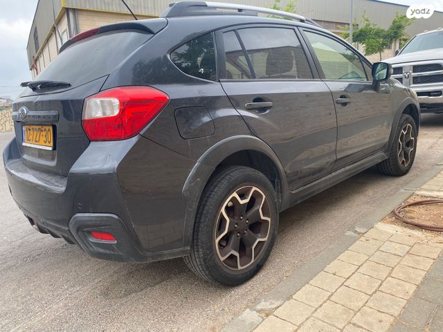 מודעת רכב סובארו XV