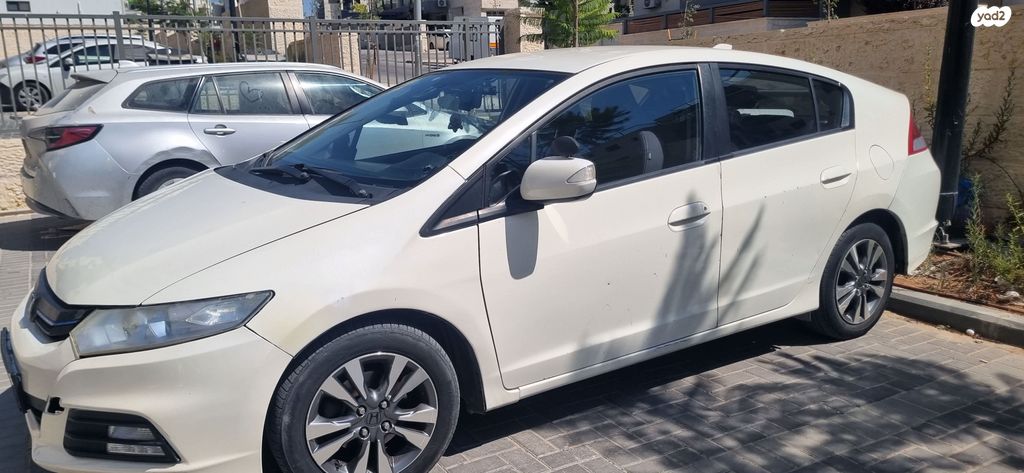 מודעת רכב הונדה אינסייט