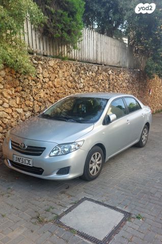 מודעת רכב טויוטה קורולה