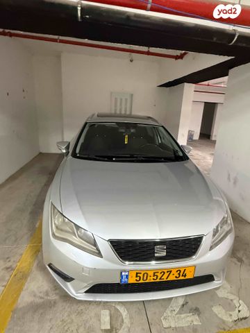 מודעת רכב סיאט לאון