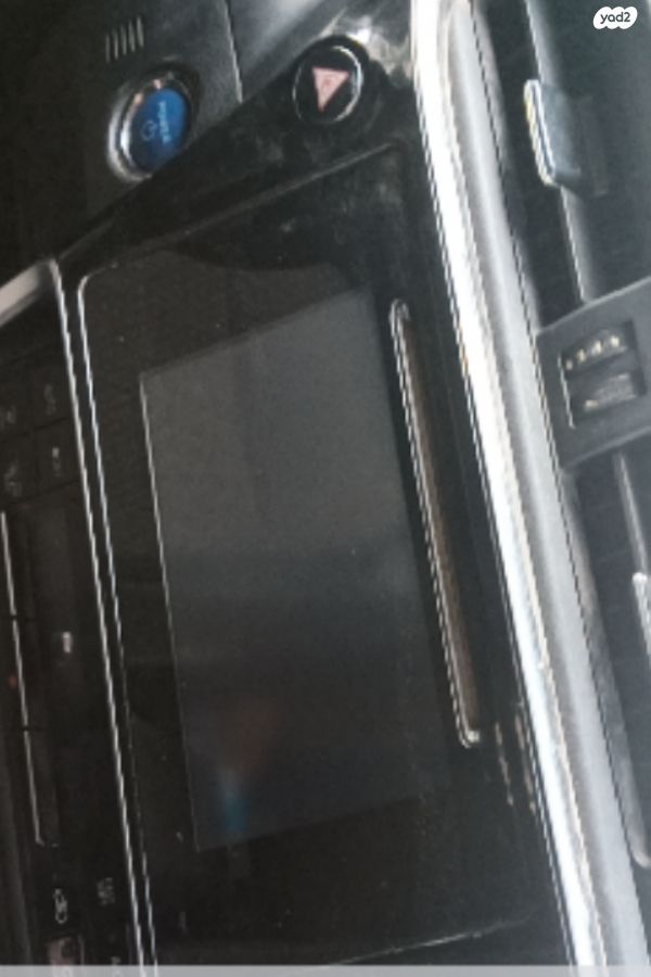 מודעת רכב טויוטה אוריס