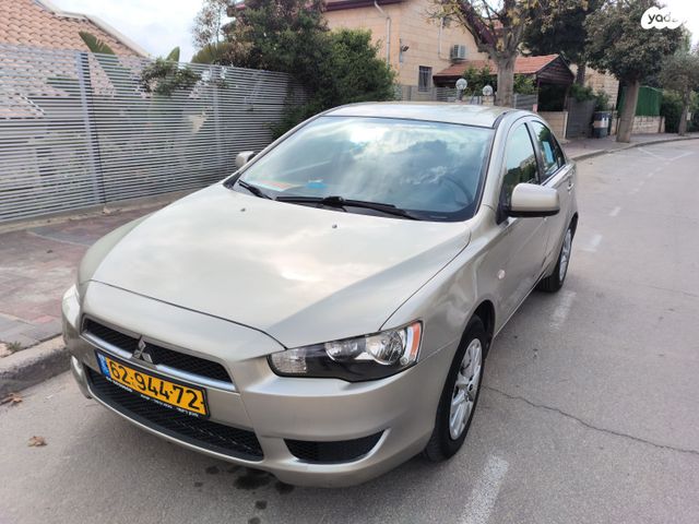 מודעת רכב מיצובישי לנסר