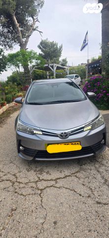 מודעת רכב טויוטה קורולה