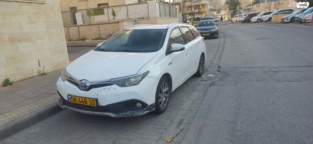 מודעת רכב טויוטה אוריס