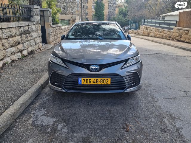 מודעת רכב טויוטה קאמרי