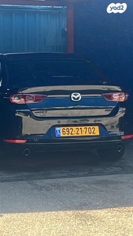 מודעת רכב מאזדה 3