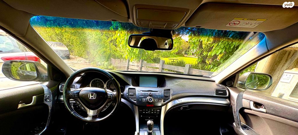 מודעת רכב הונדה אקורד