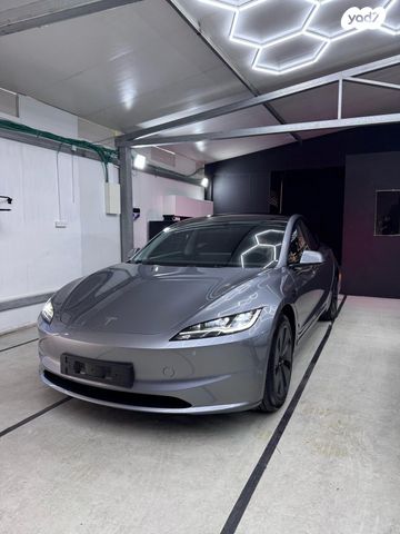 מודעת רכב טסלה מודל 3