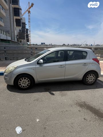 מודעת רכב יונדאי i20