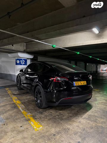 מודעת רכב טסלה מודל Y