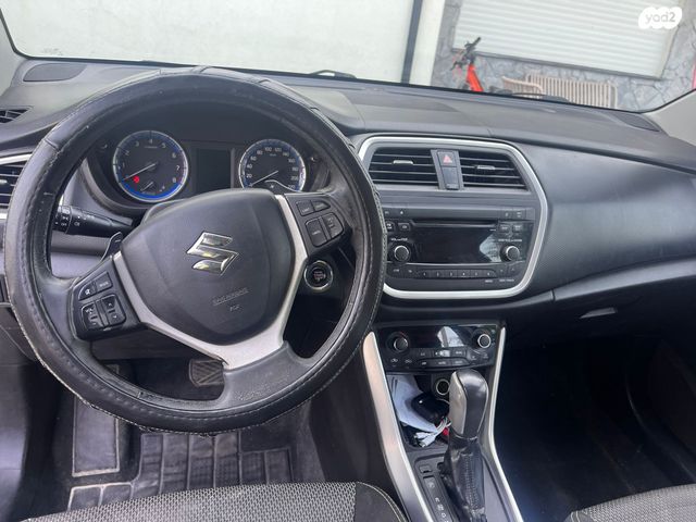 מודעת רכב סוזוקי קרוסאובר