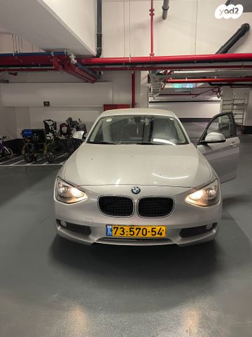 מודעת רכב ב מ וו סדרה 1