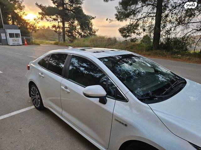 מודעת רכב טויוטה קורולה