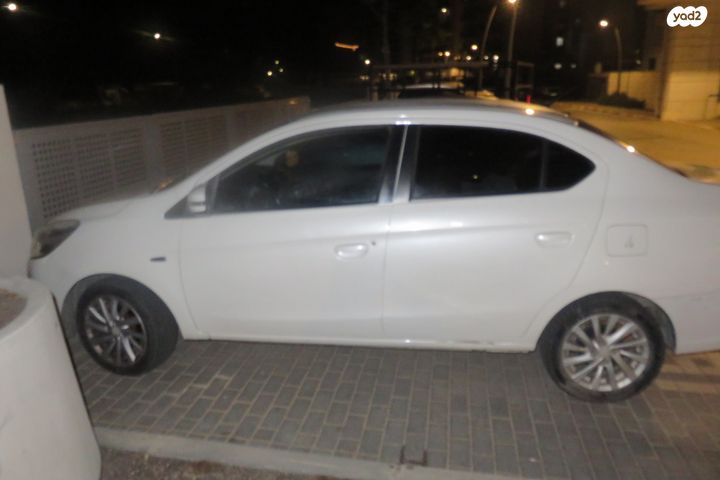 מודעת רכב מיצובישי אטראז'