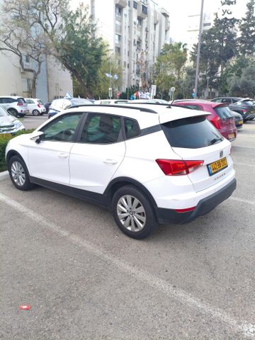 מודעת רכב סיאט ארונה