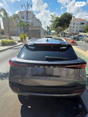 מודעת רכב צ׳רי FX