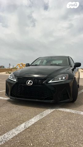 מודעת רכב לקסוס IS