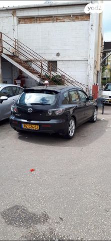 מודעת רכב מאזדה 3