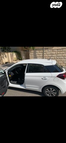 מודעת רכב יונדאי i20