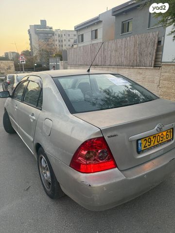 מודעת רכב טויוטה קורולה