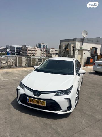 מודעת רכב טויוטה קורולה