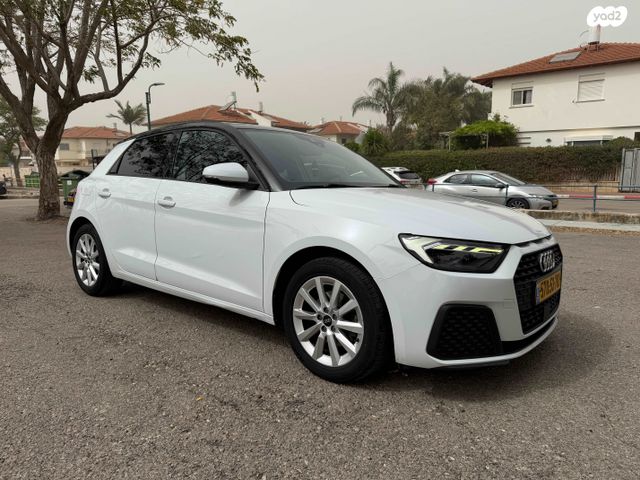 מודעת רכב אאודי A1