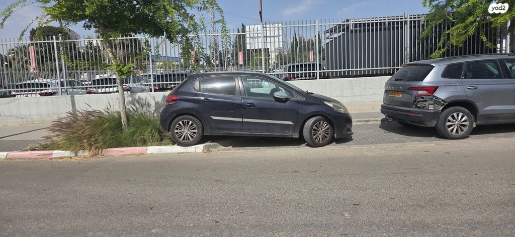 מודעת רכב פיג'ו 208