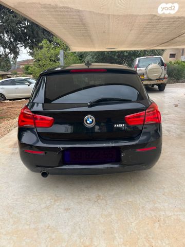 מודעת רכב ב מ וו סדרה 1