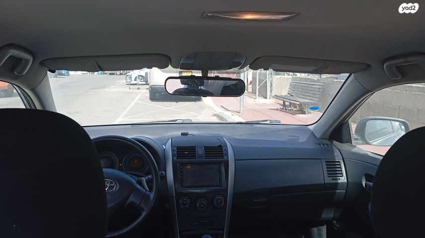 מודעת רכב טויוטה קורולה