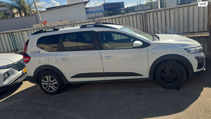 מודעת רכב דאצ'יה ג׳וגר