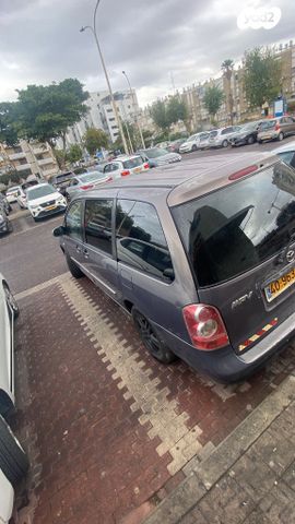 מודעת רכב מאזדה MPV