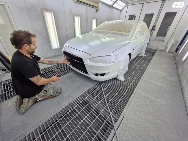 מודעת רכב מיצובישי לנסר